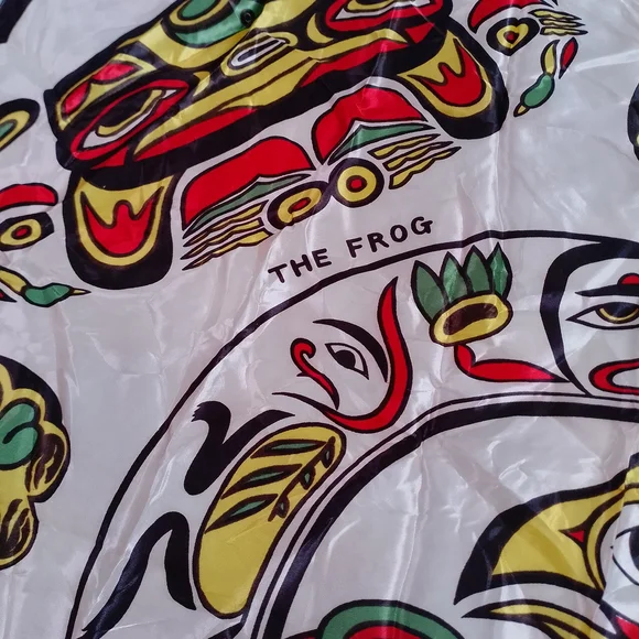 Vintage Native Canadian Haida Art Scarf Thunderbird Frog Fish Eagle Whale SILK - Picture 5 of 8
